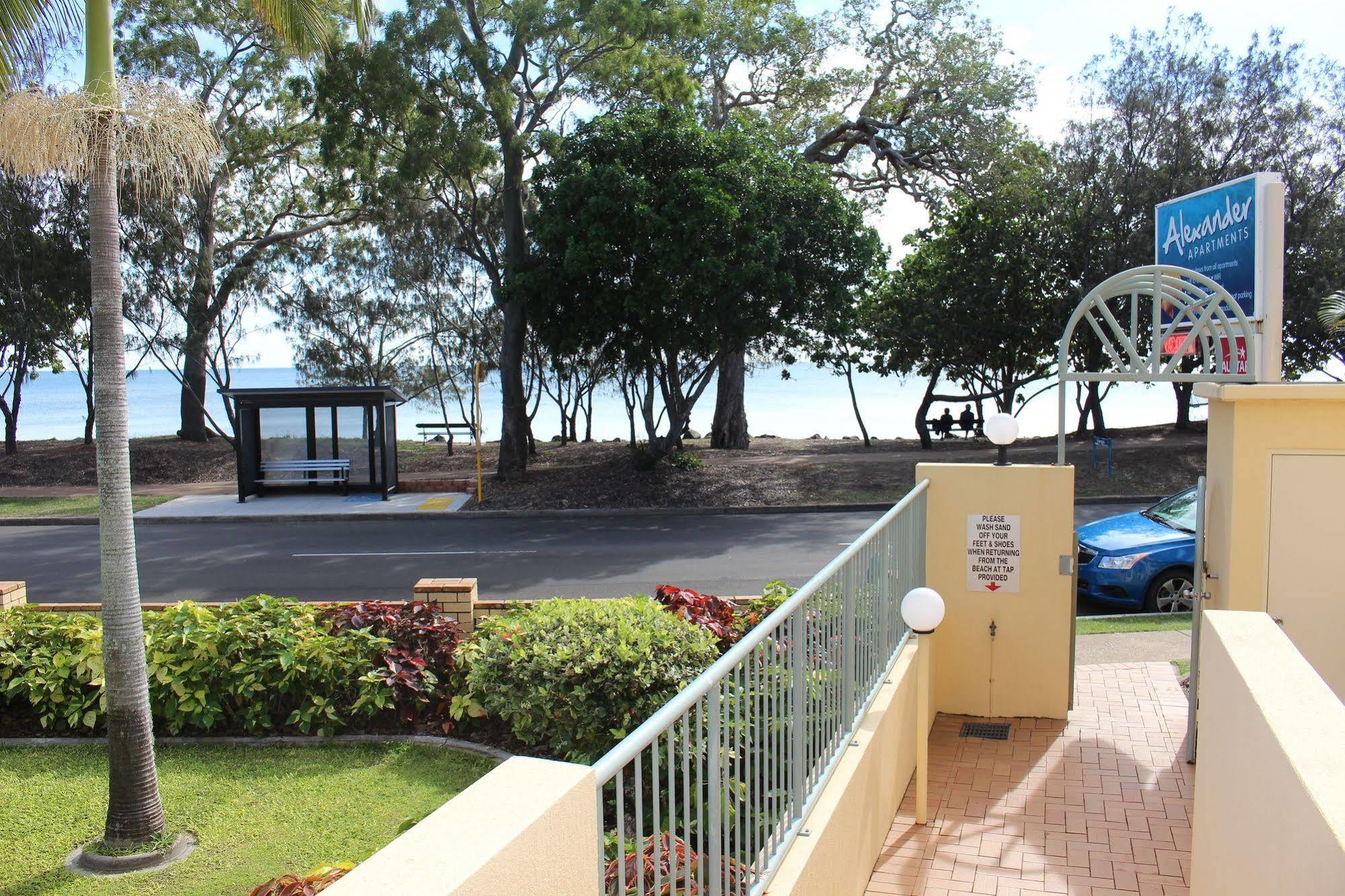 Alexander Beachfront Apartments Hervey Bay Ngoại thất bức ảnh