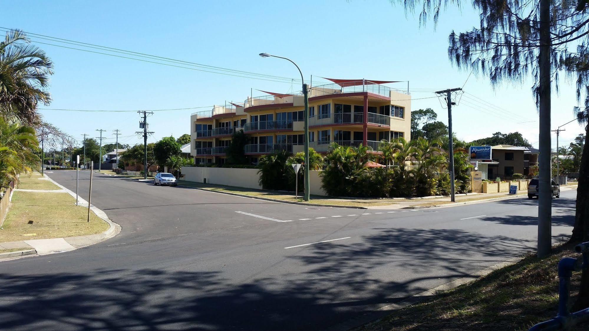 Alexander Beachfront Apartments Hervey Bay Ngoại thất bức ảnh