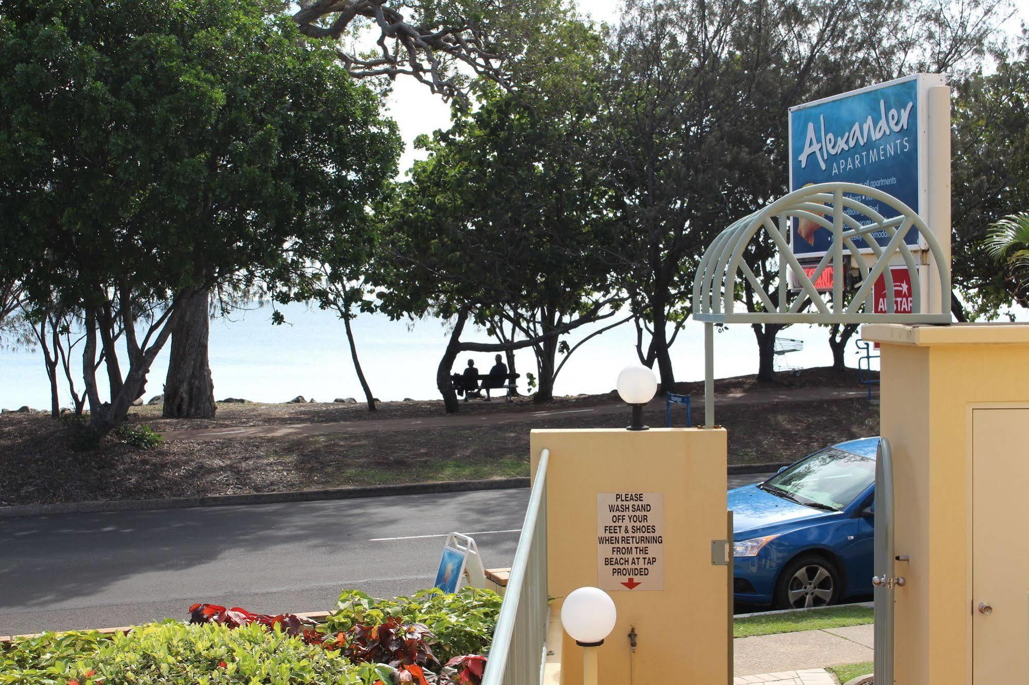 Alexander Beachfront Apartments Hervey Bay Ngoại thất bức ảnh