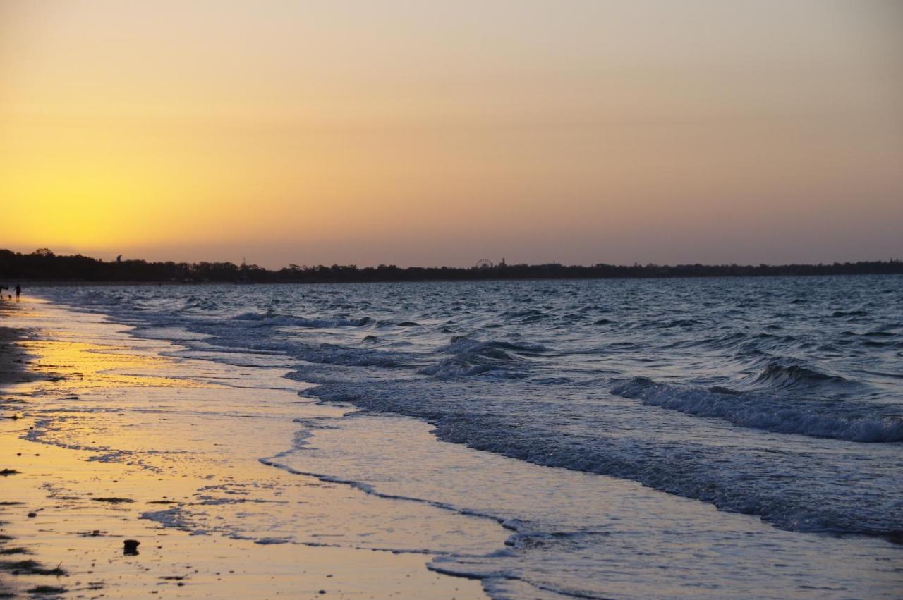 Alexander Beachfront Apartments Hervey Bay Ngoại thất bức ảnh