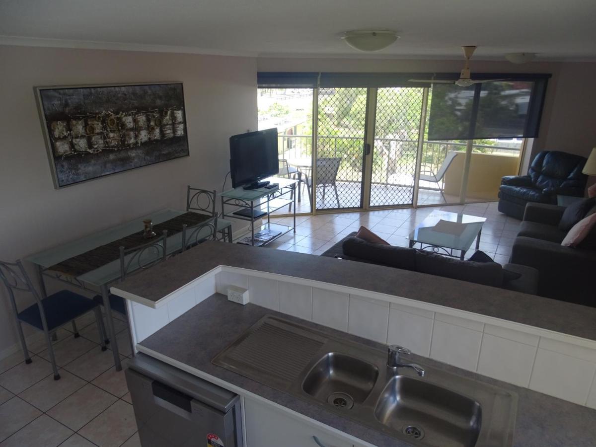 Alexander Beachfront Apartments Hervey Bay Ngoại thất bức ảnh