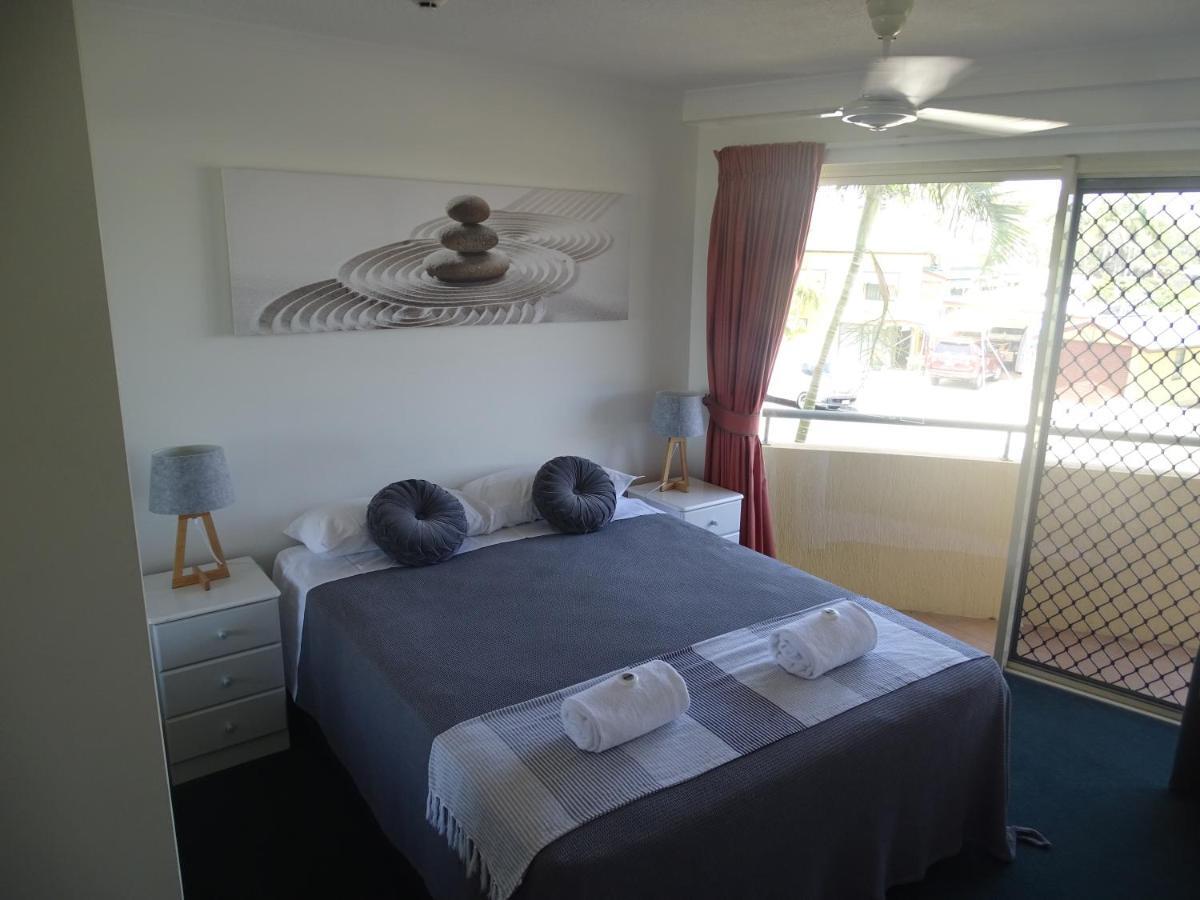 Alexander Beachfront Apartments Hervey Bay Ngoại thất bức ảnh