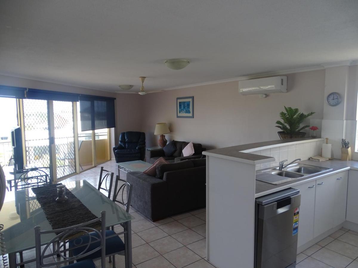 Alexander Beachfront Apartments Hervey Bay Ngoại thất bức ảnh